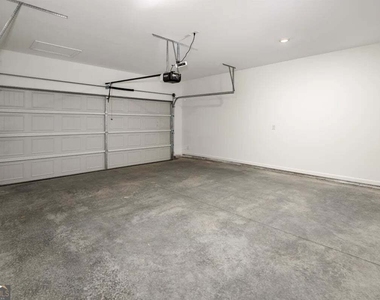 1705 Wellston Drive - Photo Thumbnail 24