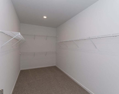 1705 Wellston Drive - Photo Thumbnail 21