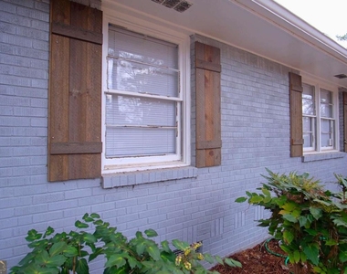 1977 Dodson Drive Sw - Photo Thumbnail 21