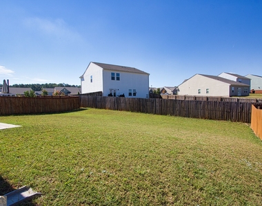 222 Sinclair Way - Photo Thumbnail 28