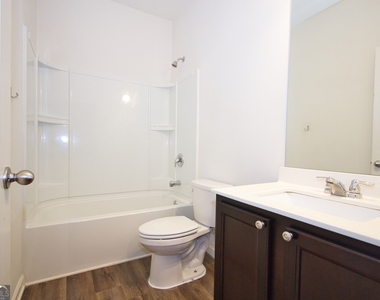 222 Sinclair Way - Photo Thumbnail 19