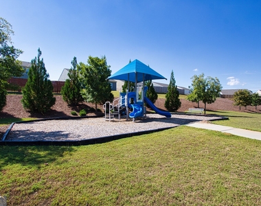 222 Sinclair Way - Photo Thumbnail 31
