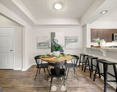 7150 W Peachtree Dunwoody Road - Photo Thumbnail 4