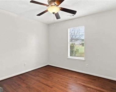 28 Autumn Ridge Drive - Photo Thumbnail 25
