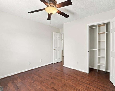 28 Autumn Ridge Drive - Photo Thumbnail 26