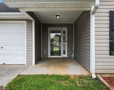 28 Autumn Ridge Drive - Photo Thumbnail 7