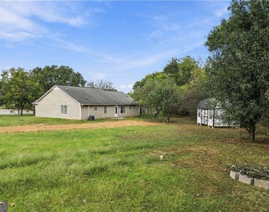 28 Autumn Ridge Drive - Photo Thumbnail 4