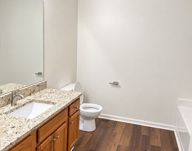 7632 Rutgers Circle - Photo Thumbnail 10