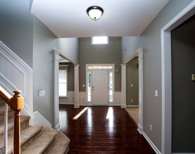 329 Coddington Court - Photo Thumbnail 8