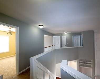 329 Coddington Court - Photo Thumbnail 37