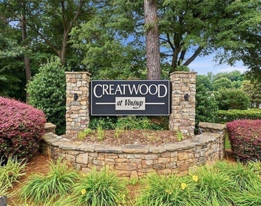 1098 Creatwood Place Se - Photo Thumbnail 30