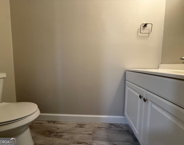 1650 Beechwood Boulevard Nw - Photo Thumbnail 6