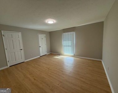 1650 Beechwood Boulevard Nw - Photo Thumbnail 8