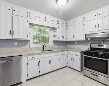 1089 Longshore Drive - Photo Thumbnail 8