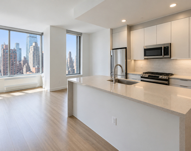 606 West 57th Street - Photo Thumbnail 4