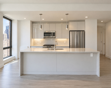311 11th Avenue - Photo Thumbnail 3