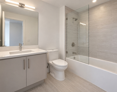 235 West 56th Street - Photo Thumbnail 4