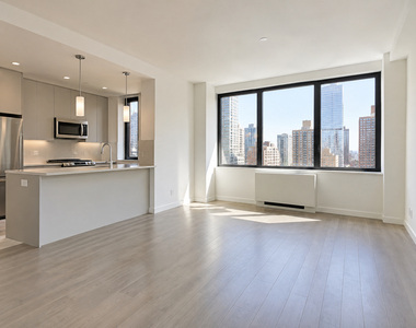 505 West 37th Street - Photo Thumbnail 5