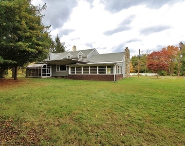 779 New Durham Rd - Photo Thumbnail 18