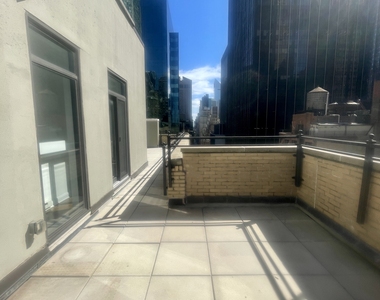  West 55th Street- STABILIZED - Photo Thumbnail 13