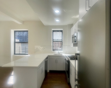  West 55th Street- STABILIZED - Photo Thumbnail 3