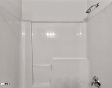 415 Dover Road - Photo Thumbnail 14