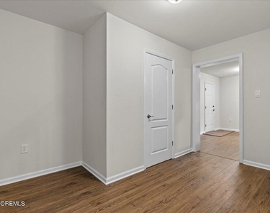 415 Dover Road - Photo Thumbnail 25