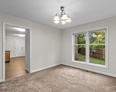 415 Dover Road - Photo Thumbnail 3