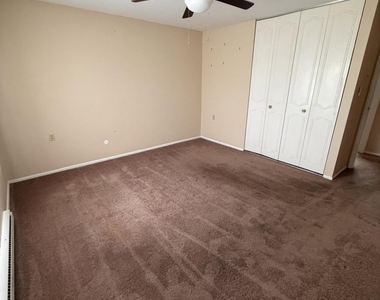 572a Sheffield Court - Photo Thumbnail 12