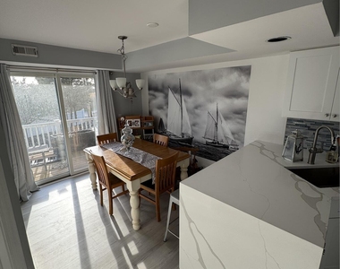 401 Bay Shore Drive - Photo Thumbnail 10