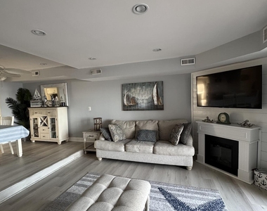 401 Bay Shore Drive - Photo Thumbnail 2