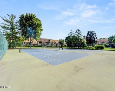 17 Emerald Lane - Photo Thumbnail 31