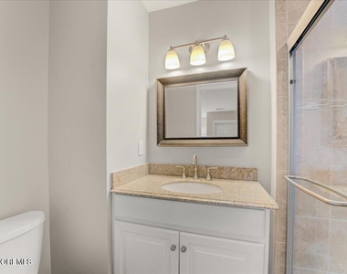 17 Emerald Lane - Photo Thumbnail 19