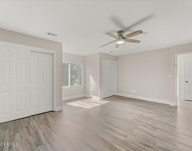 17 Emerald Lane - Photo Thumbnail 17