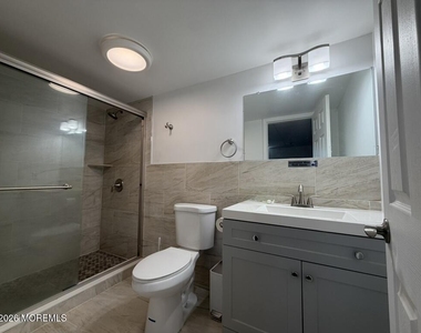 71 Helen Avenue - Photo Thumbnail 6