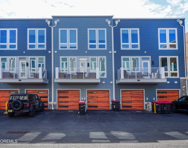 201 Sunset Avenue - Photo Thumbnail 20