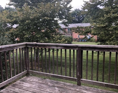 96 East Avenue - Photo Thumbnail 16