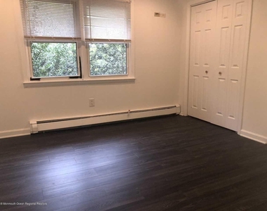 96 East Avenue - Photo Thumbnail 14
