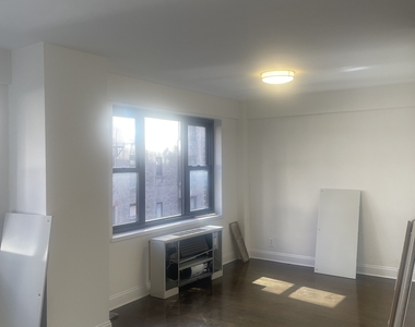 405 East 56th Street, 9LA - Photo Thumbnail 2