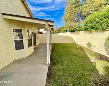 1353 N Jamaica Way - Photo Thumbnail 27
