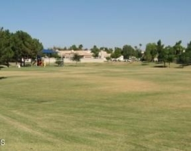 1353 N Jamaica Way - Photo Thumbnail 6