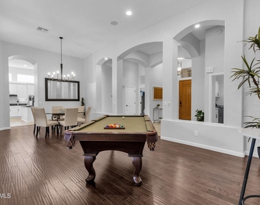 18210 N 53rd Street - Photo Thumbnail 12
