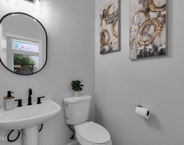 18210 N 53rd Street - Photo Thumbnail 29