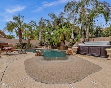 18210 N 53rd Street - Photo Thumbnail 63