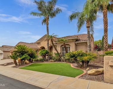 18210 N 53rd Street - Photo Thumbnail 5