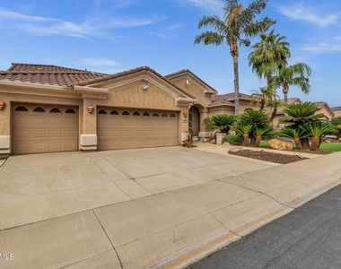 18210 N 53rd Street - Photo Thumbnail 4
