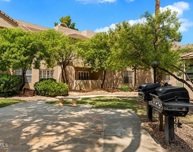 5950 N 78th Street - Photo Thumbnail 16