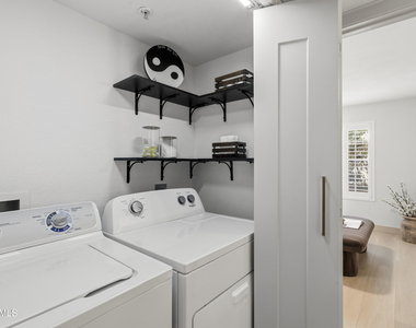 5950 N 78th Street - Photo Thumbnail 15