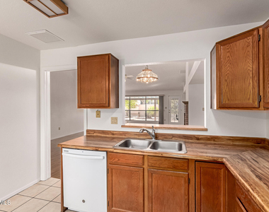 5860 W Saragosa Street - Photo Thumbnail 10