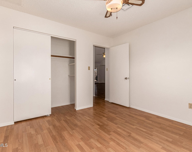5860 W Saragosa Street - Photo Thumbnail 19